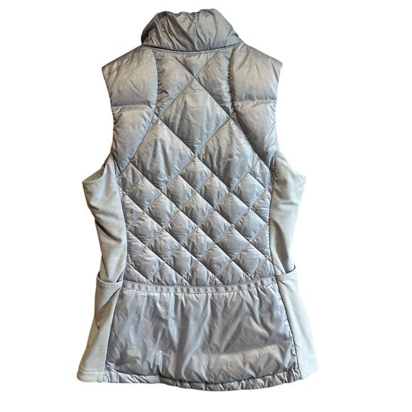 Lululemon Down For A Run Vest Breeze Blue 8 - Picture 3 of 8